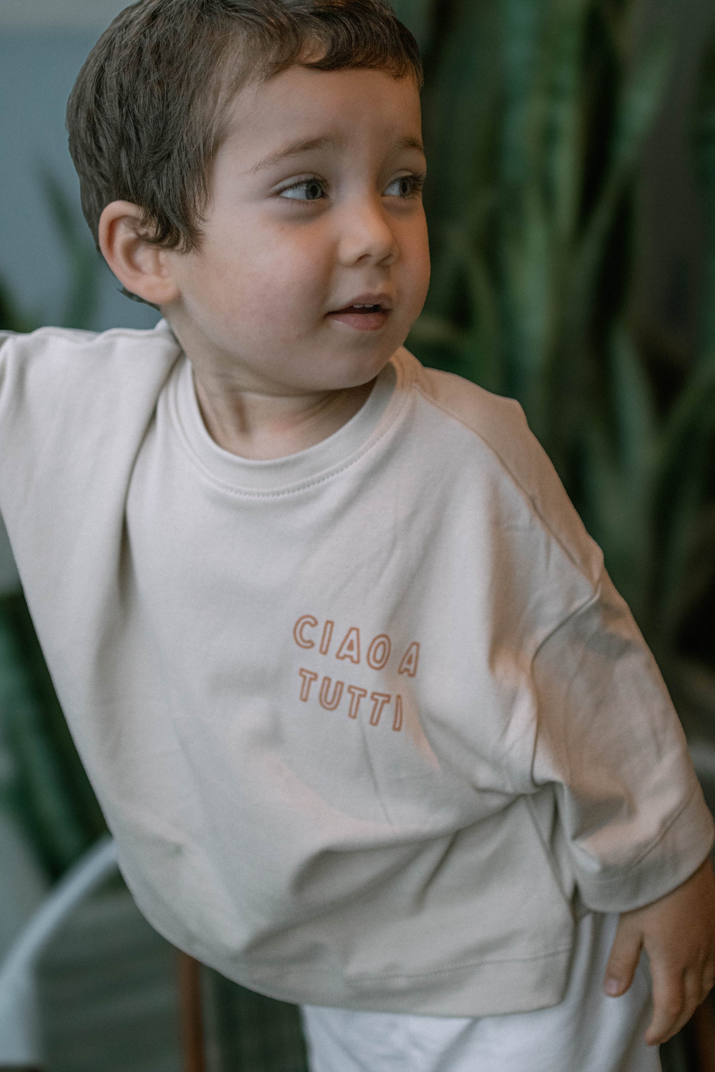 Graphic Tee - Ciao a Tutti