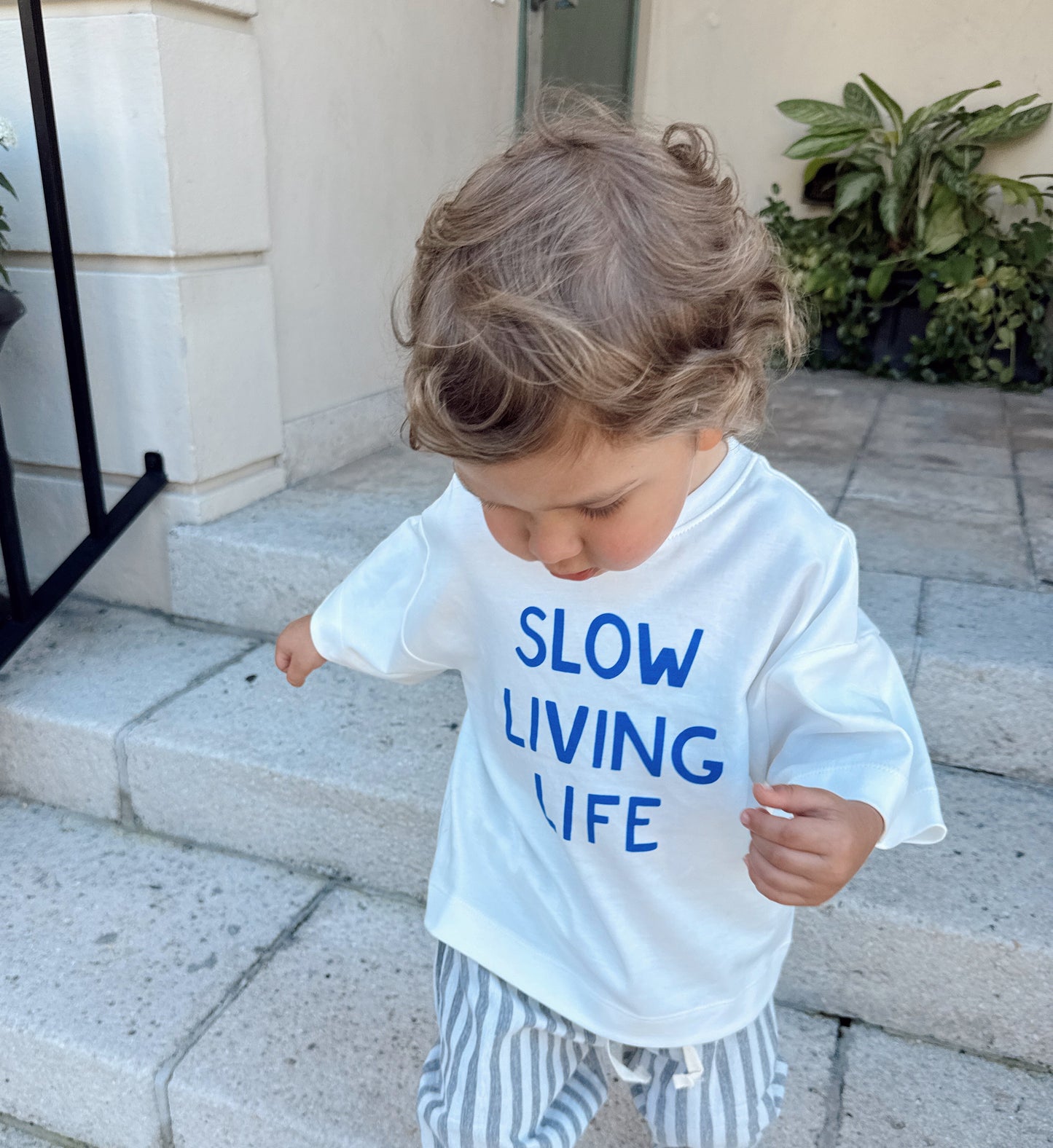 Graphic Tee - Slow Living