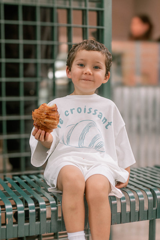 Graphic Tee - Le Croissant